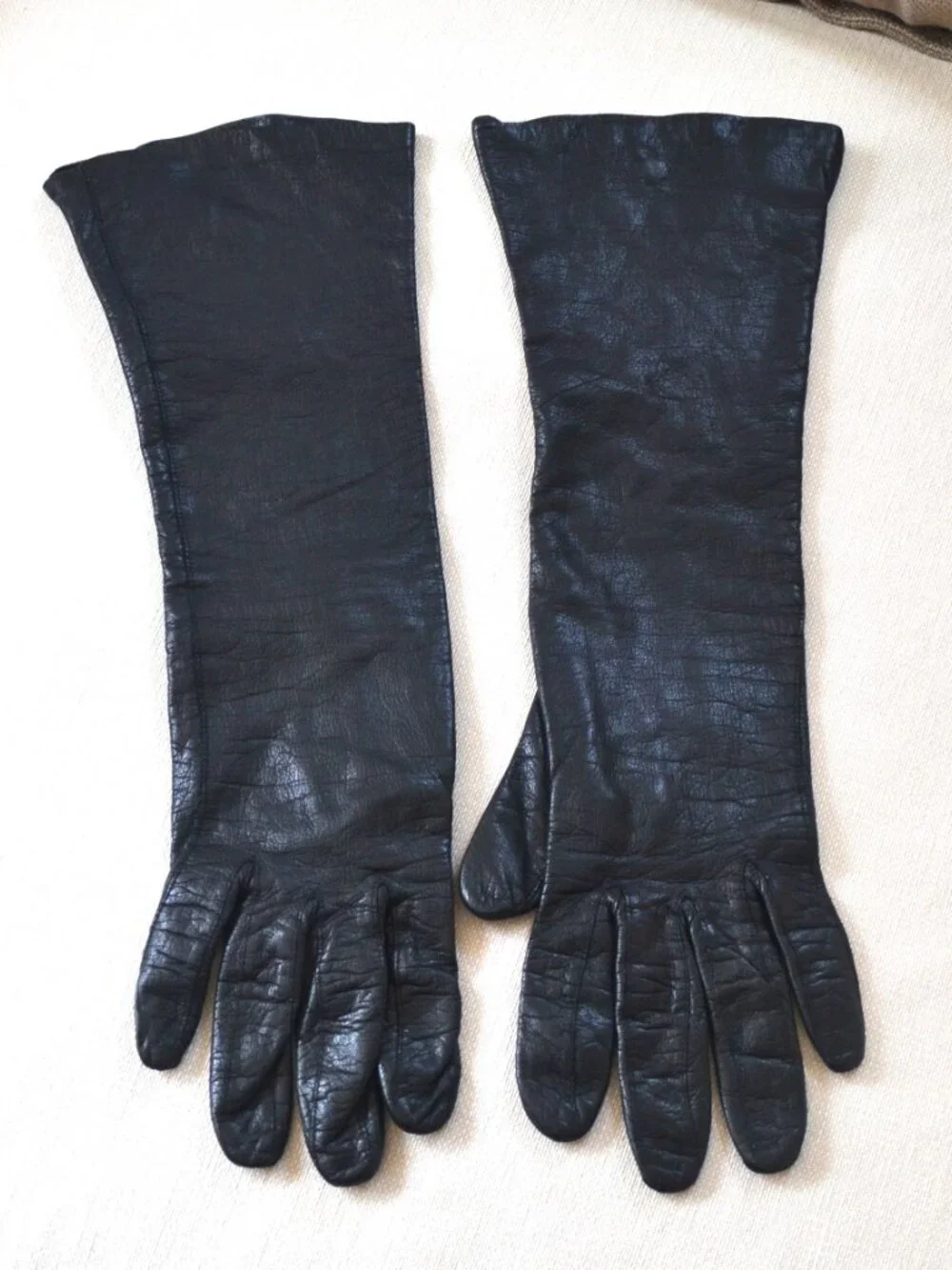 ALEXANDRE BLACK Vintage Gloves 14.5